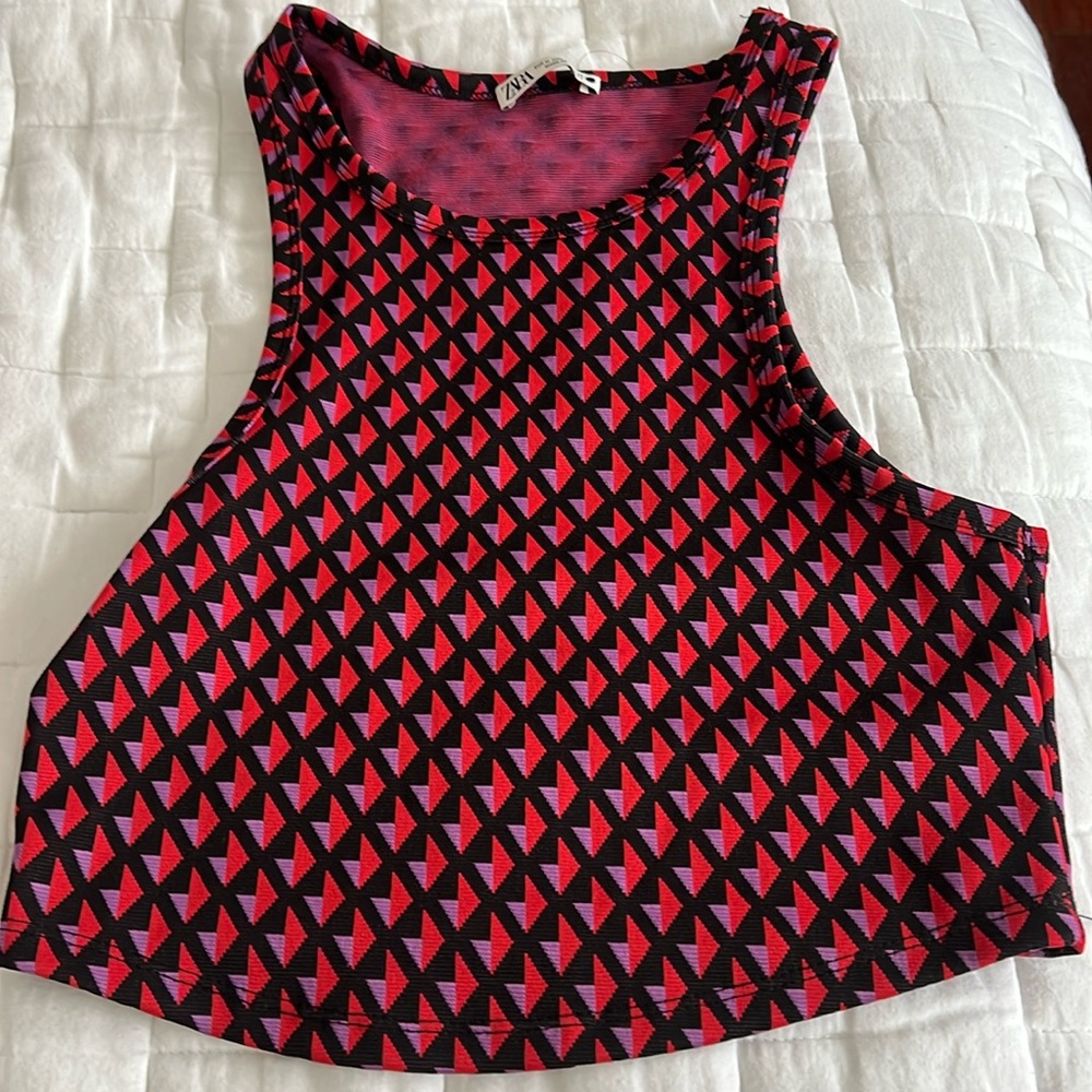 Zara Colored Pattern top 
Barely Worn